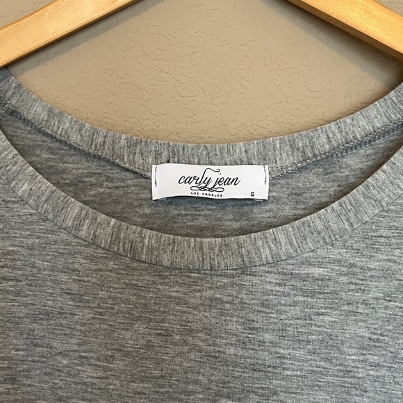 (Set of 4) Carly Jean Los Angelos Favorite Scoop Neck Tee - Picture 14 of 16